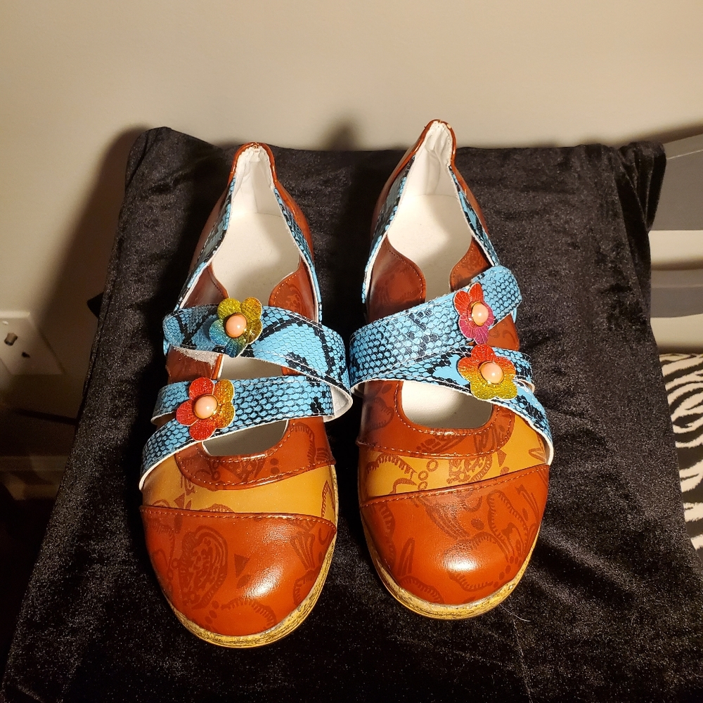 Leather Slip-on shoes - Multi-color - New